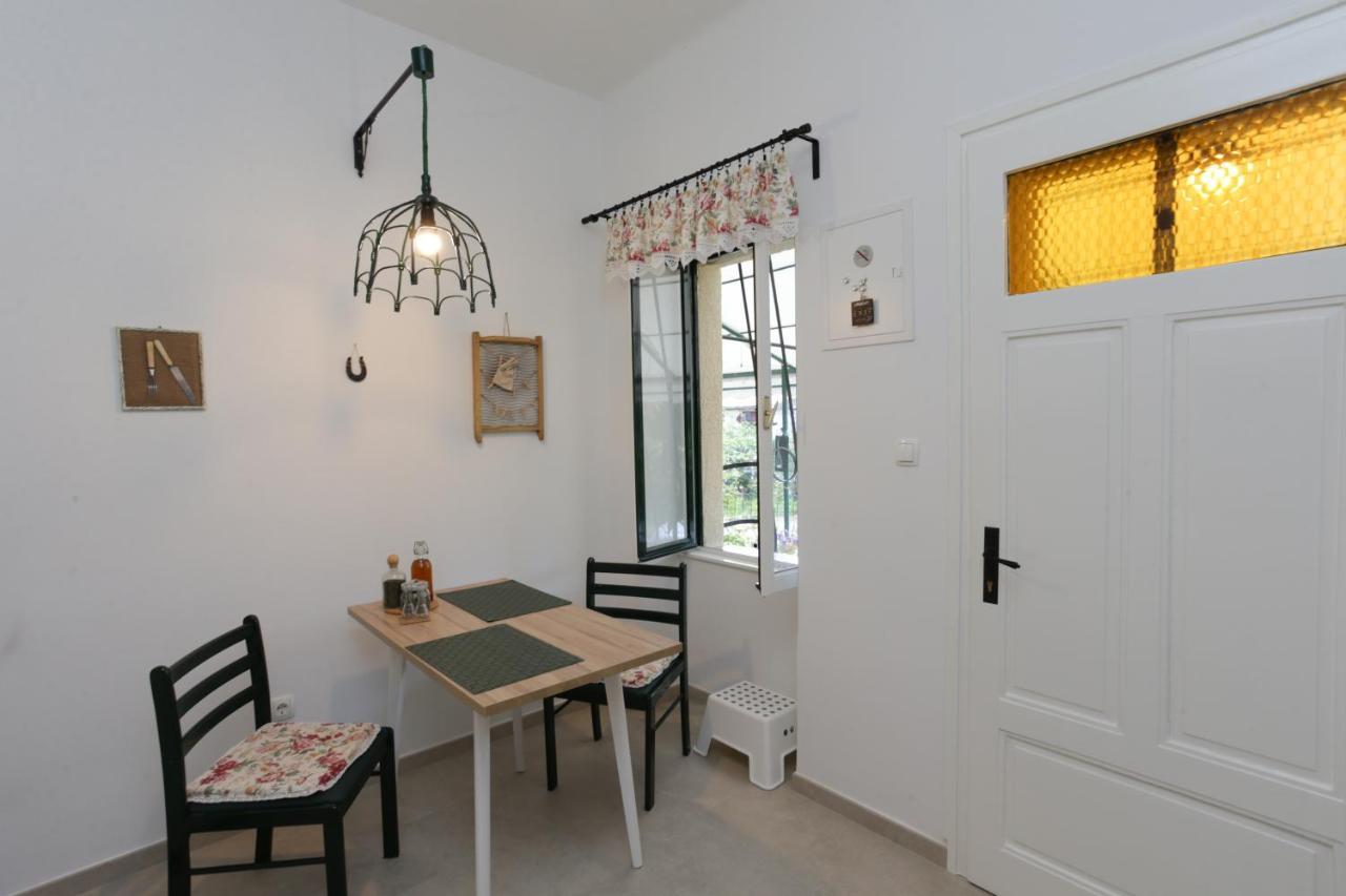 Depadansa Lisette Hotel ซริกเวนิซา ภายนอก รูปภาพ